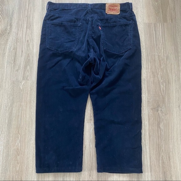 Levi’s 505 Regular Fit Straight Leg Corduroy Pants - Picture 10 of 10